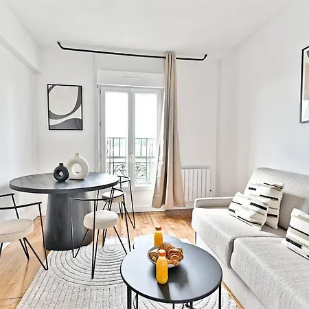 Appartement Magnifique 2 Pieces Dans La Banlieue Parisienne *