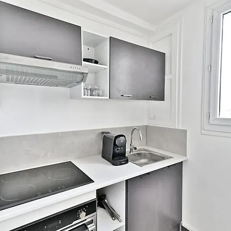 Magnifique 2 Pieces Dans La Banlieue Parisienne Appartement